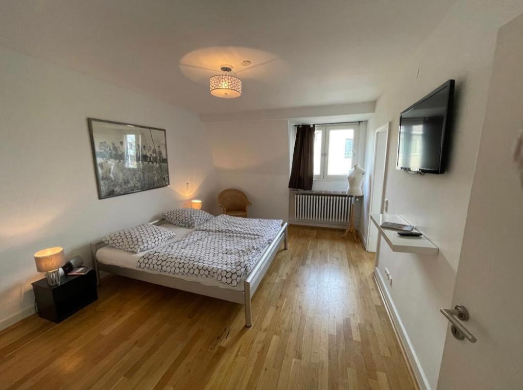 Luxury Rooftop Loft With River View 10Min To City Apartamento Düsseldorf Exterior foto