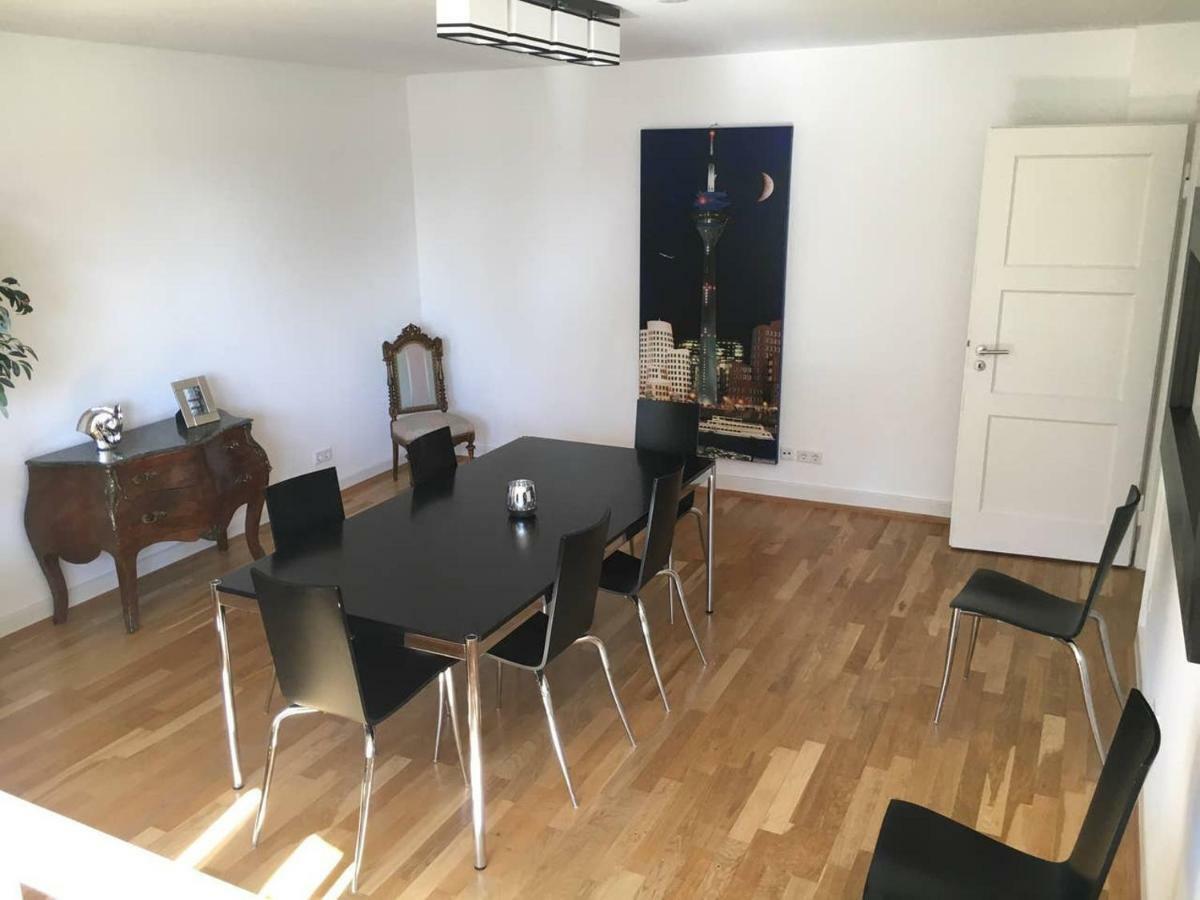 Luxury Rooftop Loft With River View 10Min To City Apartamento Düsseldorf Exterior foto